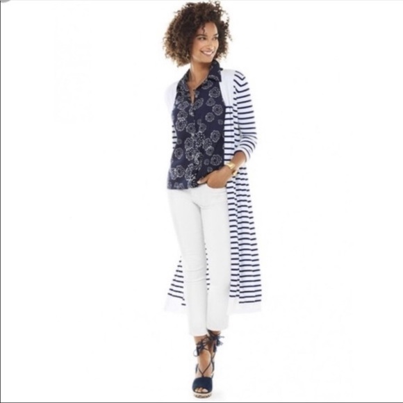 CAbi Denim - Cabi white kick it crop jeans